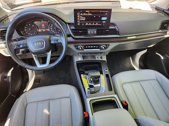 2022 Audi Q5 S line Premium photo 7