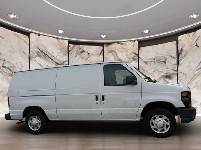 2014 Ford Econoline