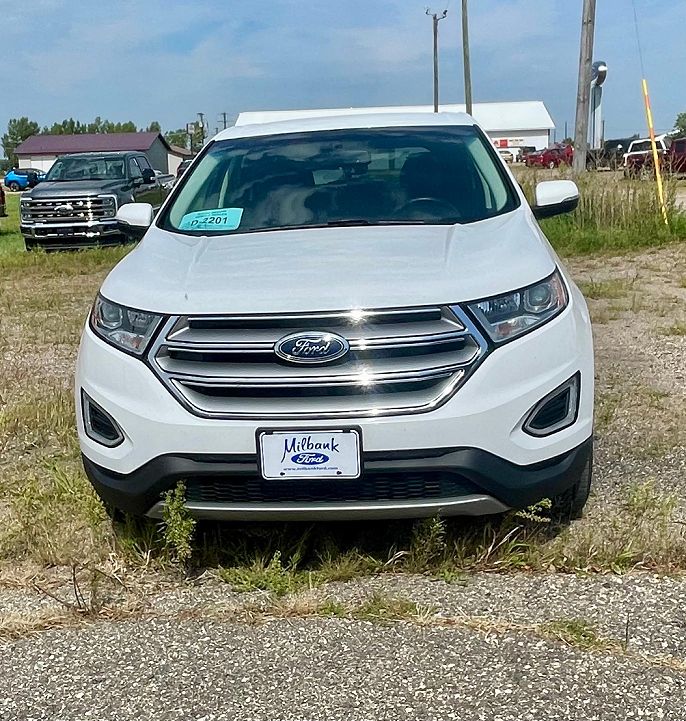 2016 Ford Edge