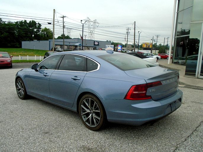 2018 Volvo S90