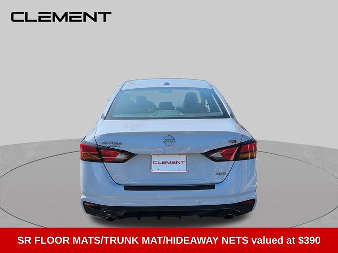 2025 Nissan Altima