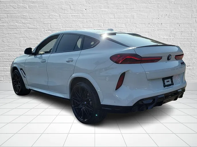 2025 BMW X6 M