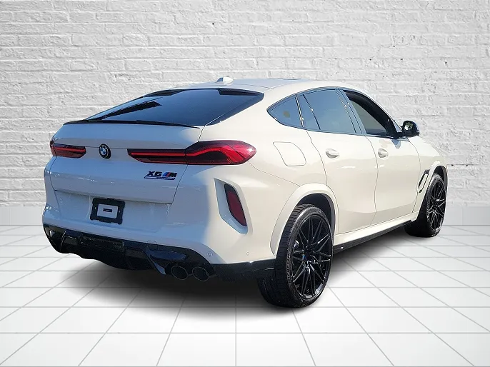 2025 BMW X6 M