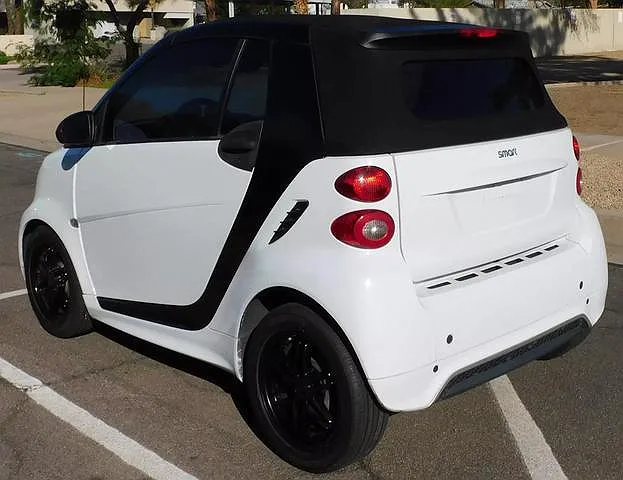2013 Smart Fortwo Passion image 2