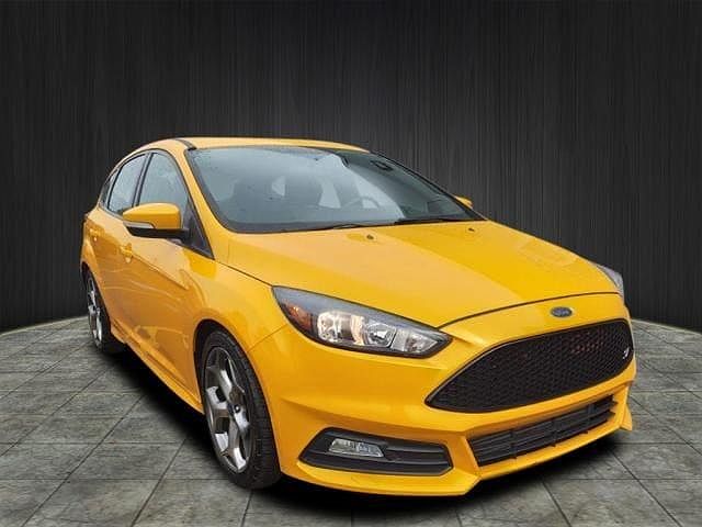 2016 Ford Focus ST image 0