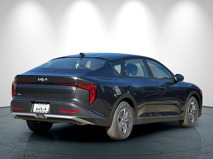 2026 Kia K4