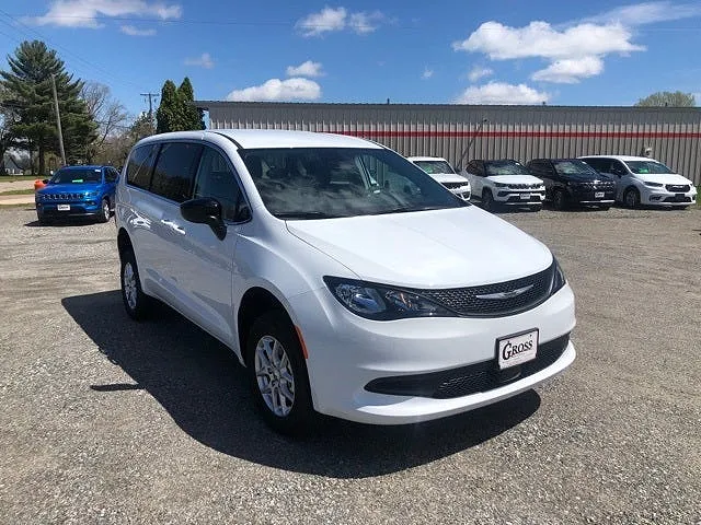 2024 Chrysler Voyager