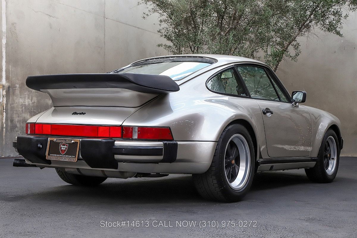 1989 Porsche 911 Club image 18