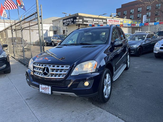 2010 Mercedes-Benz M-Class