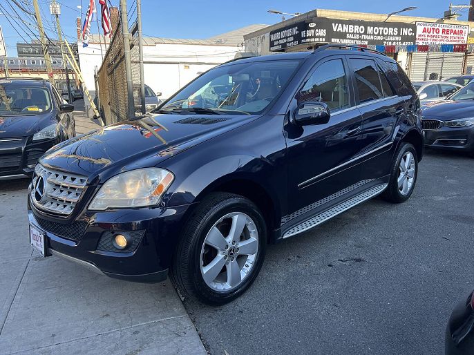 2010 Mercedes-Benz M-Class