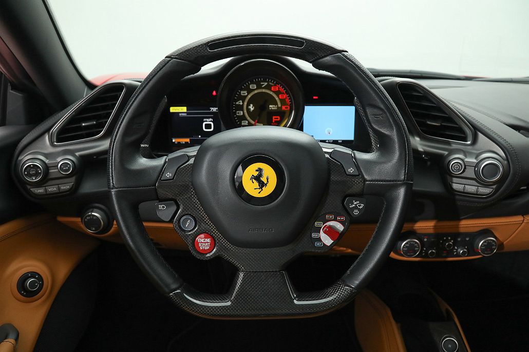 2016 Ferrari 488 GTB image 5