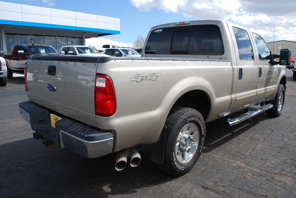 2008 Ford F-250 XL image 2