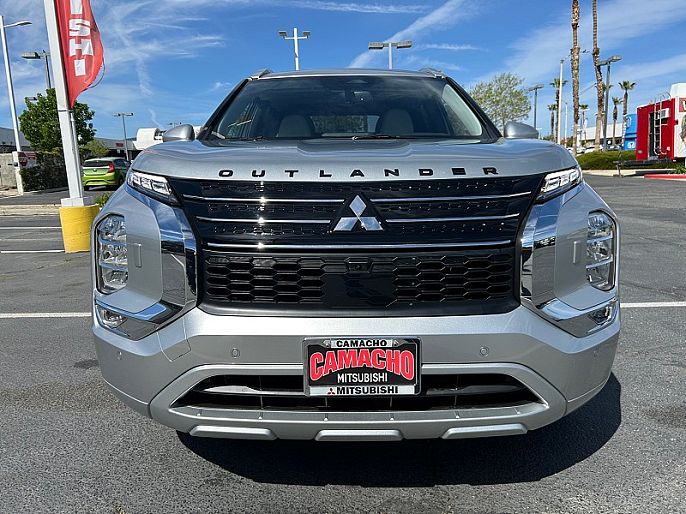2025 Mitsubishi Outlander