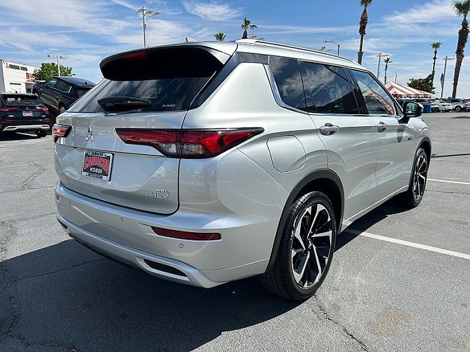 2025 Mitsubishi Outlander