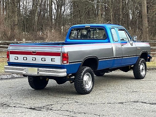 1992 Dodge Ram 250 null image 4