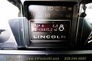 2010 Lincoln Navigator null image 16