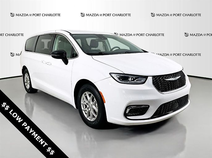 2024 Chrysler Pacifica