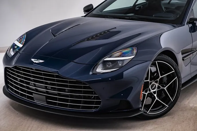 2025 Aston Martin Vanquish