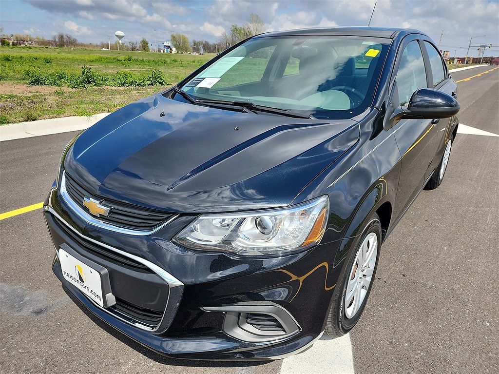 2017 Chevrolet Sonic LS image 12