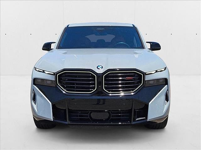 2025 BMW XM