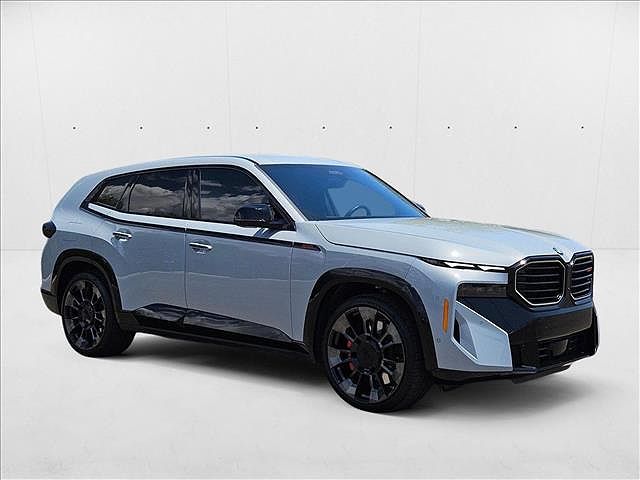 2025 BMW XM