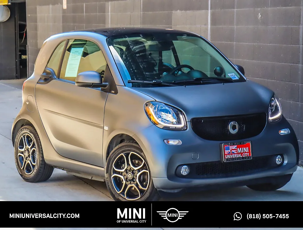 2017 Smart Fortwo Pure image 0