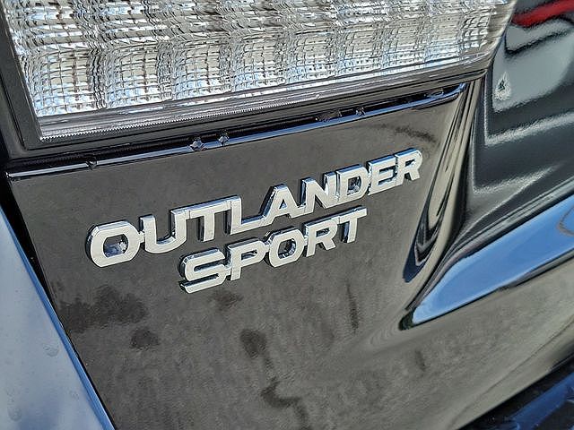 2024 Mitsubishi Outlander Sport ES image 5