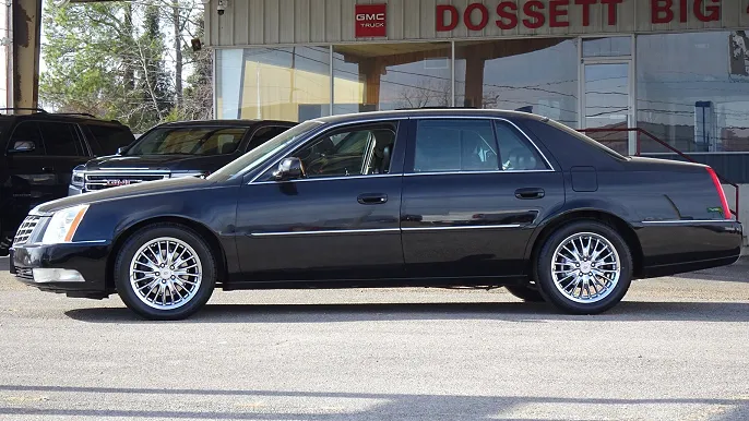 2011 Cadillac DTS