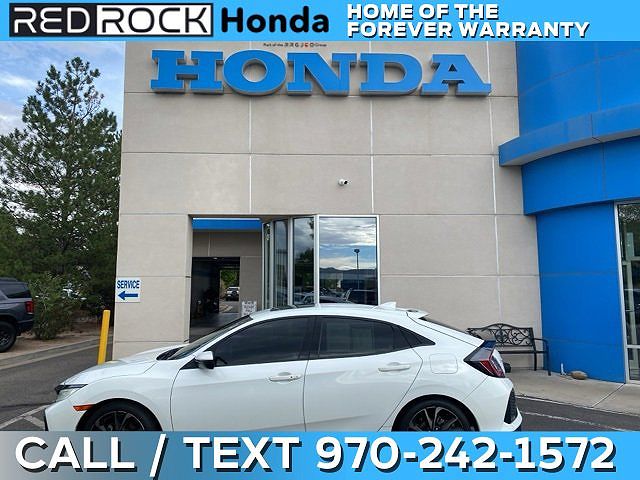 2017 Honda Civic Hatchback Sport Touring photo 2