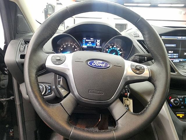 2015 Ford Escape SE image 13