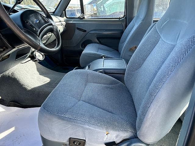 1992 Ford F-150 null image 4