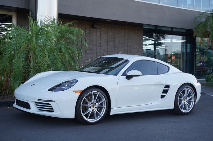 2025 Porsche 718 Cayman