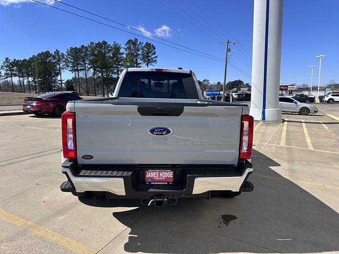 2025 Ford F-350