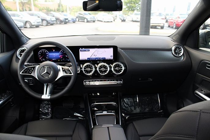 2025 Mercedes-Benz GLA
