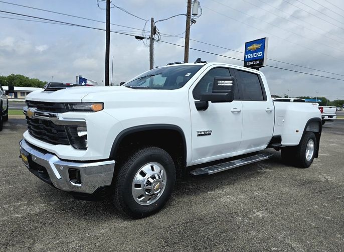 2025 Chevrolet Silverado 3500HD