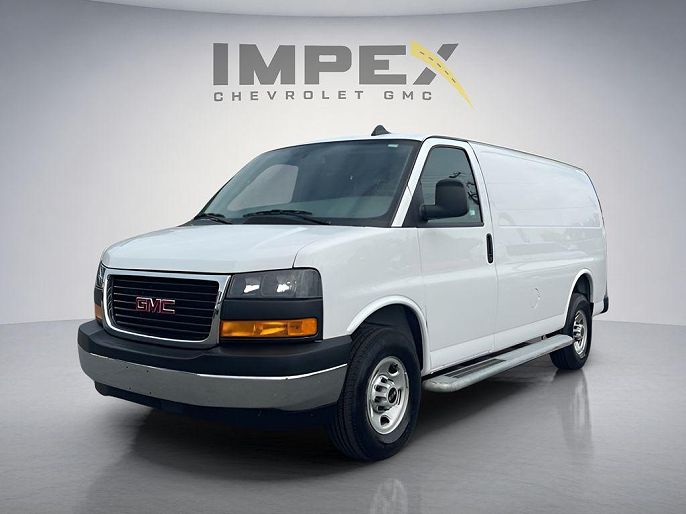 2024 GMC Savana