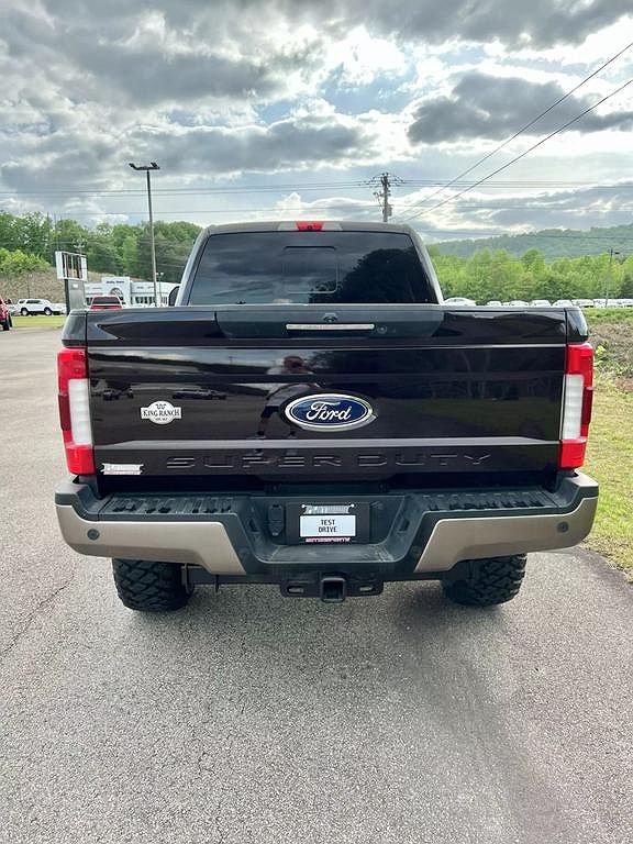 2019 Ford F-250 King Ranch image 3