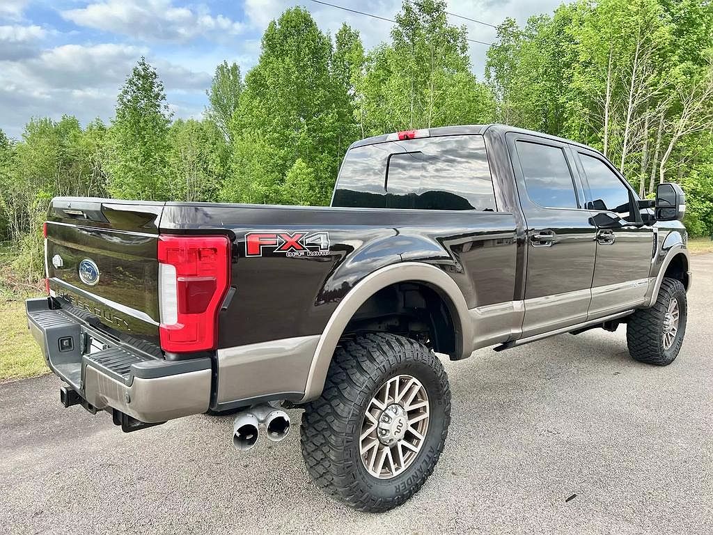 2019 Ford F-250 King Ranch image 4