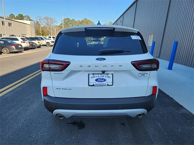 2025 Ford Escape