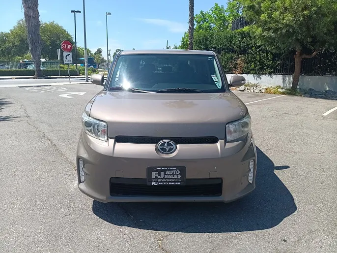 2013 Scion xB