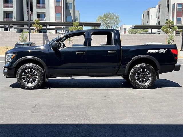 2021 Nissan Titan
