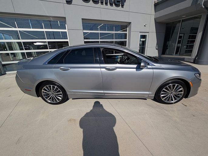 2020 Lincoln MKZ