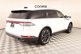 2026 Lincoln Aviator