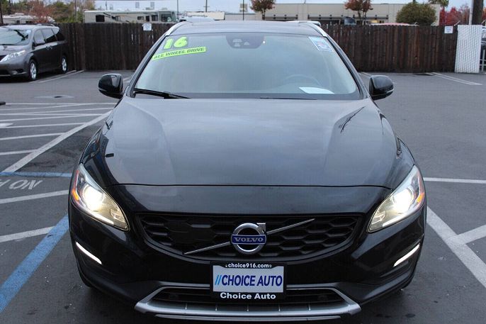 2016 Volvo V60