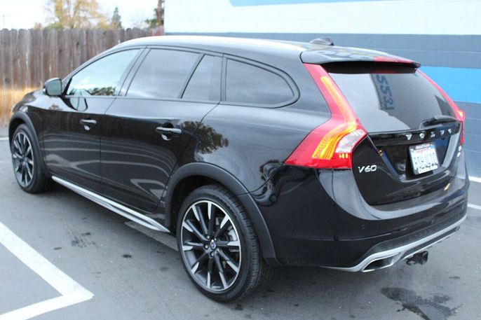 2016 Volvo V60