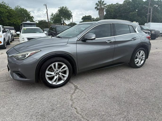 2019 Infiniti QX30