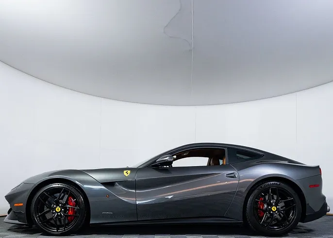 2014 Ferrari F12