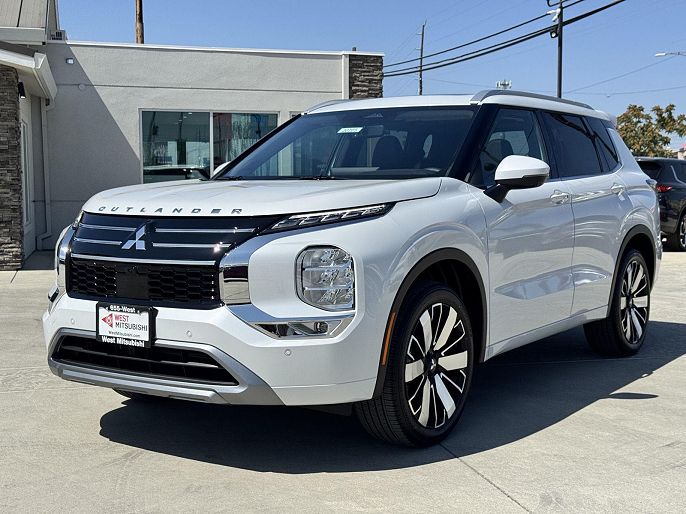 2025 Mitsubishi Outlander