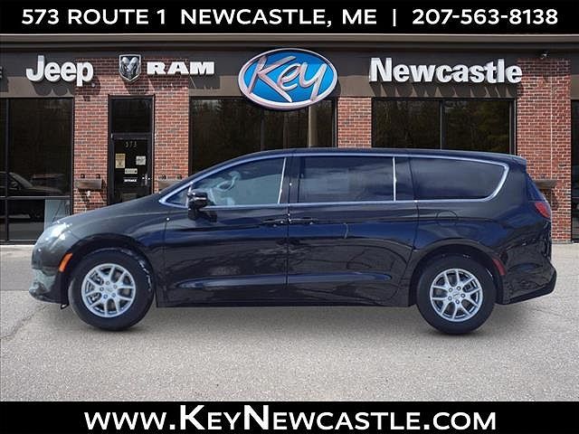 2025 Chrysler Voyager