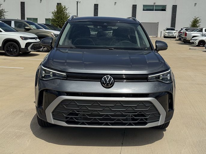2025 Volkswagen Taos